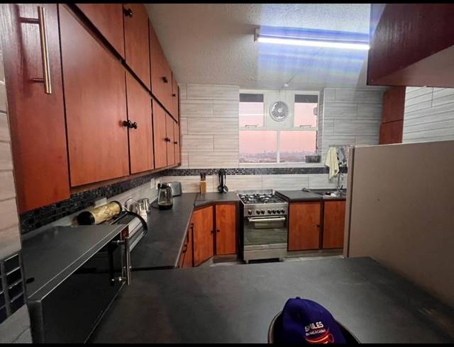 3 BEDROOM APARTMENT FOR SALE IN WONDERBOOM SOUTH